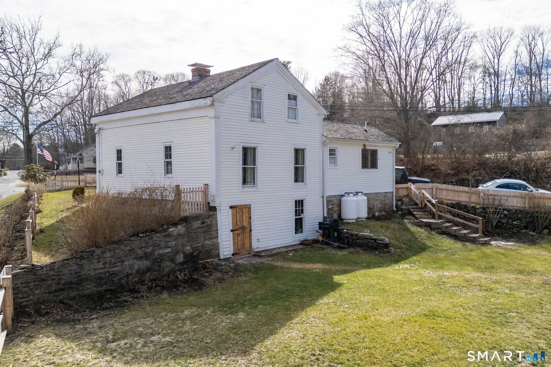 Photo of 296 Main Street