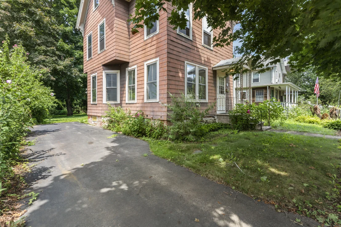 Photo of 54 Bull Avenue