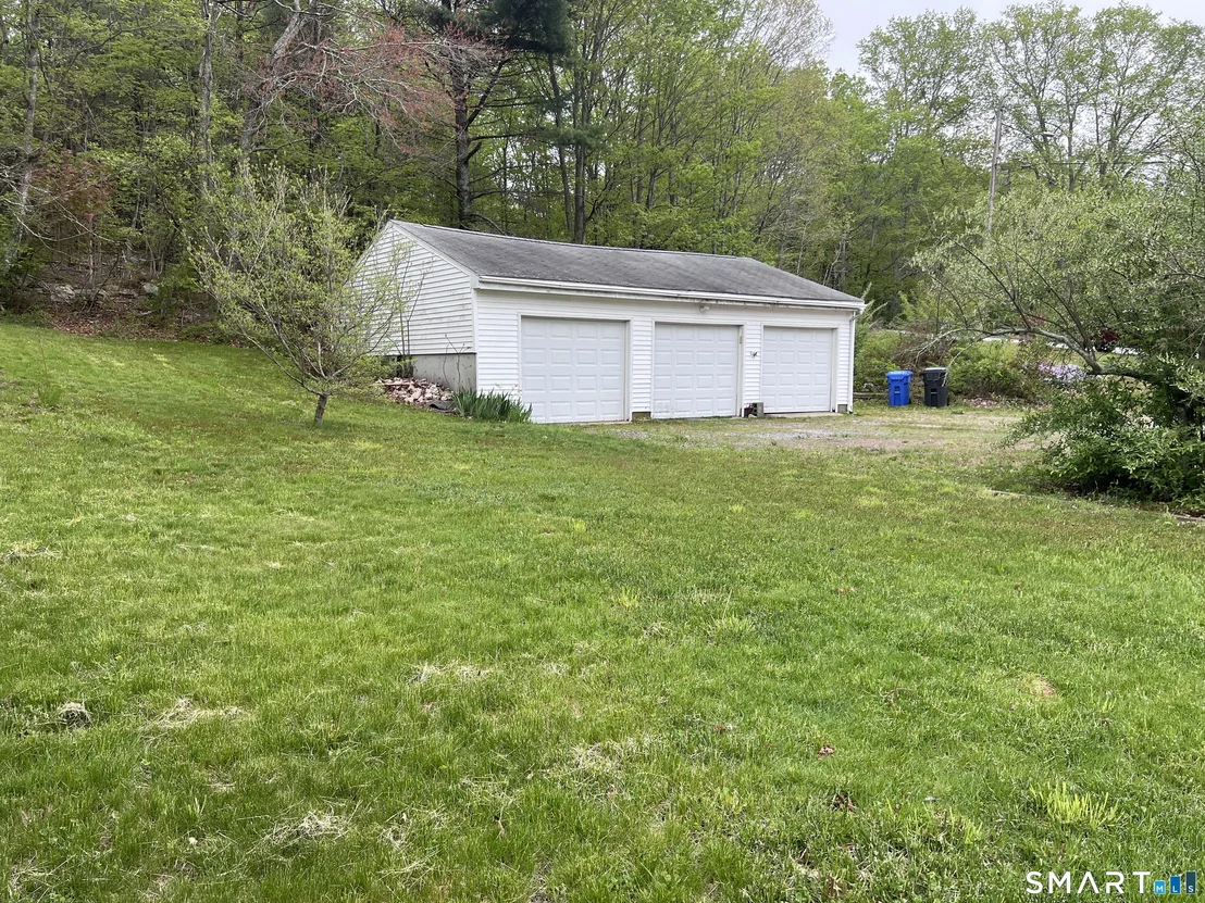 Photo of 136 Lillibridge Avenue
