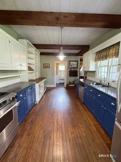 Photo of 134 Pleasant Street