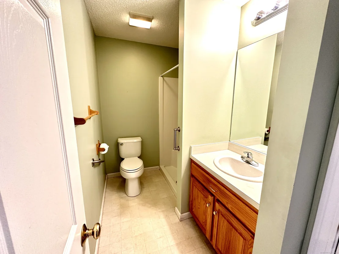 Photo of Unit 8 at 8 Glenbrook Drive