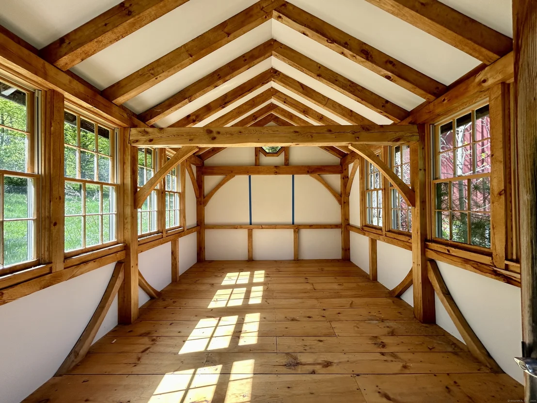Photo of 603 Colebrook Road