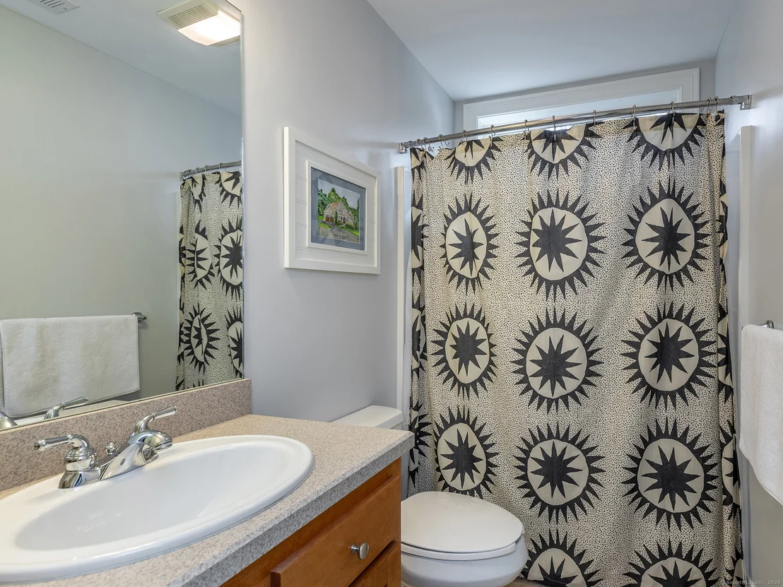 Photo of 8 Sherbrook Drive