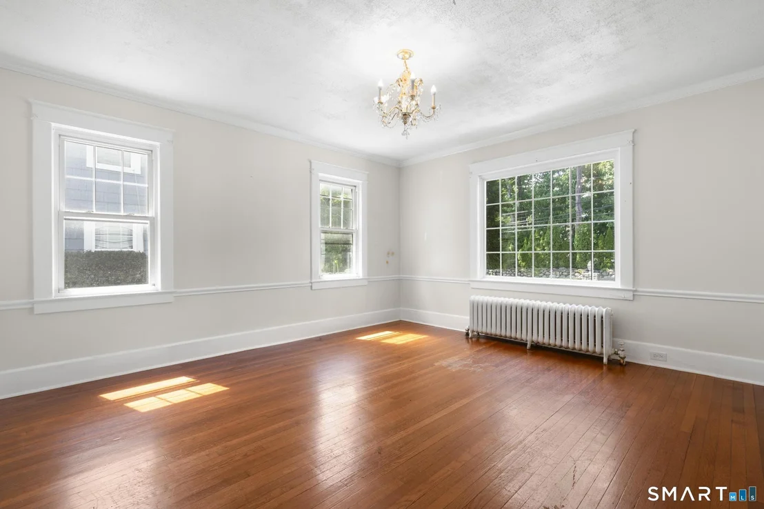 Photo of 151 Fifth Street