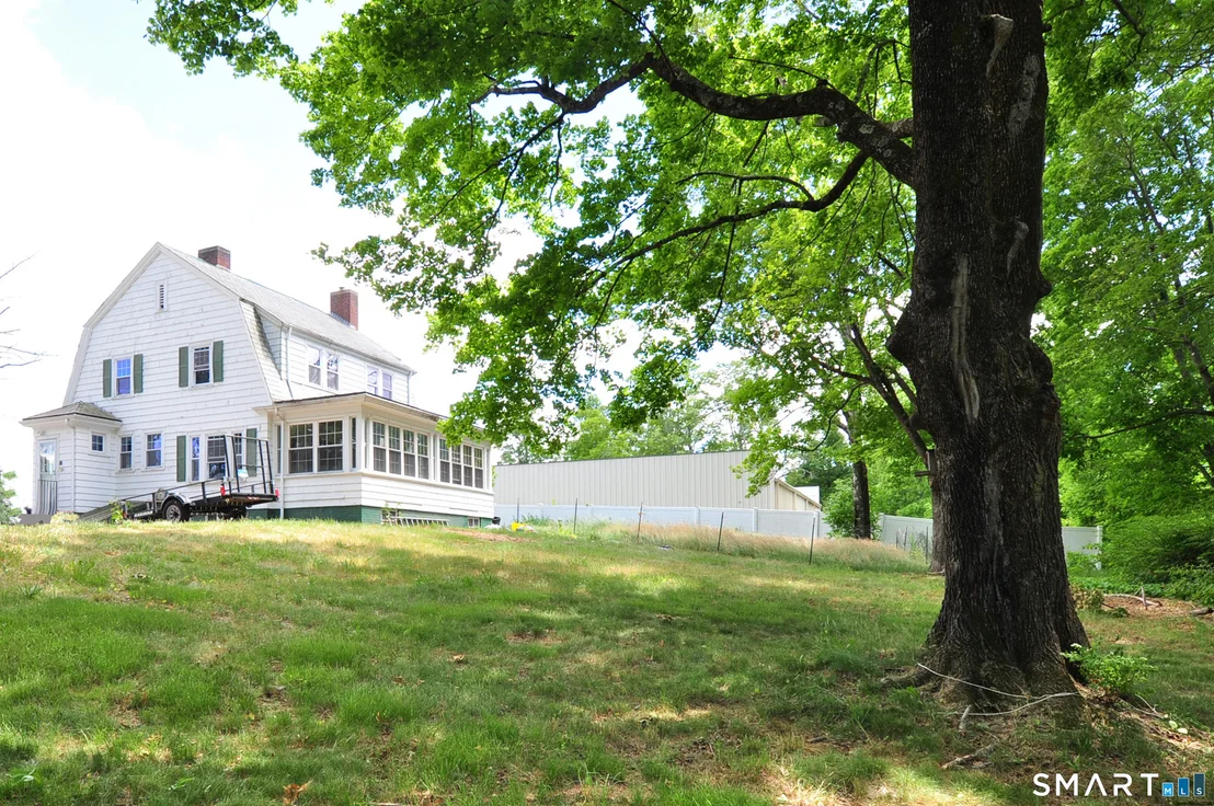 Photo of 609 Norwich Road