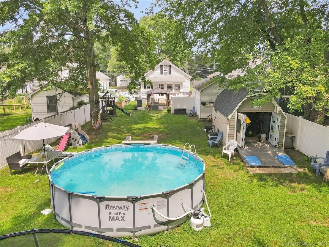 Photo of 34 Brainard Road