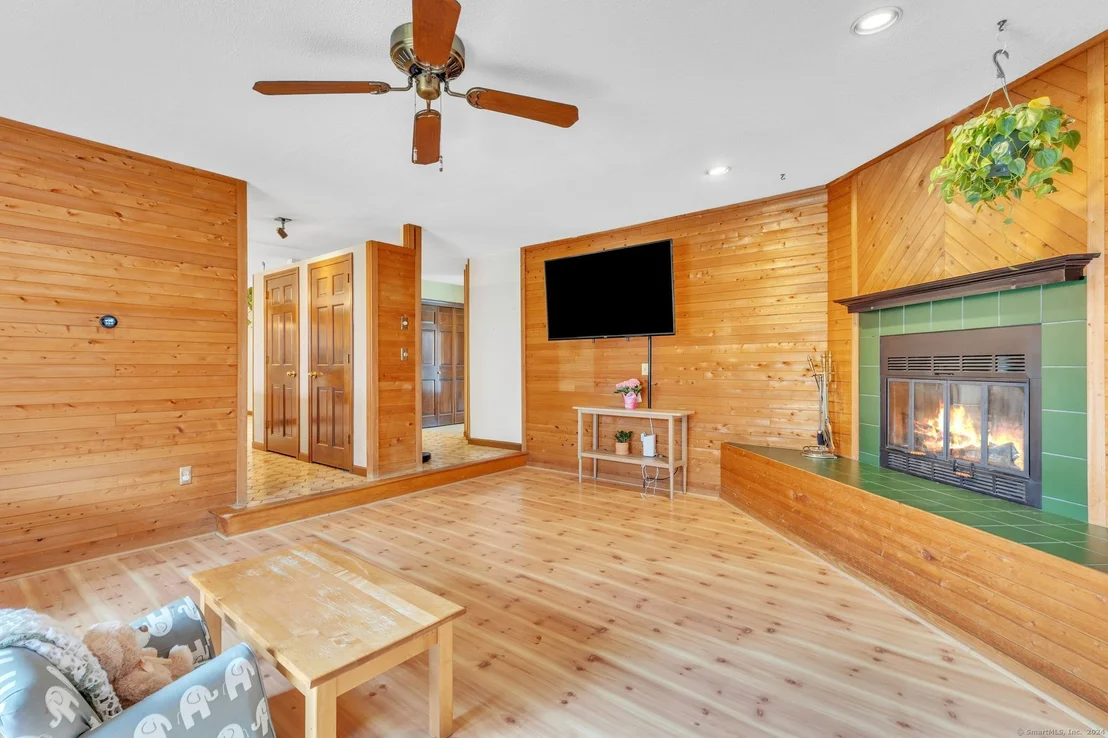 Photo of 95 Shanda Lane