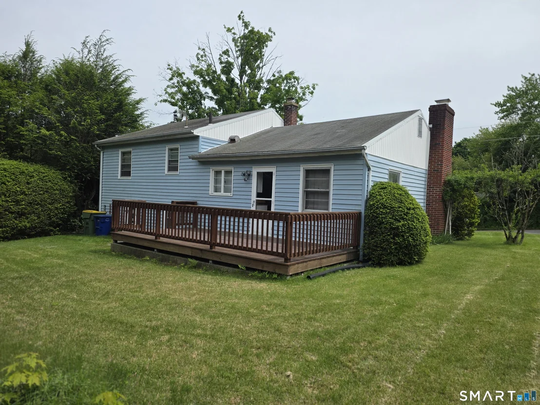 Photo of 83 Sunnybrook Bend