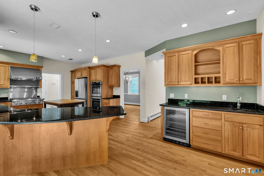 Photo of 6 Azalea Lane
