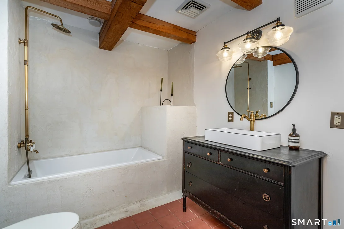 Photo of 24 Hickory Lane