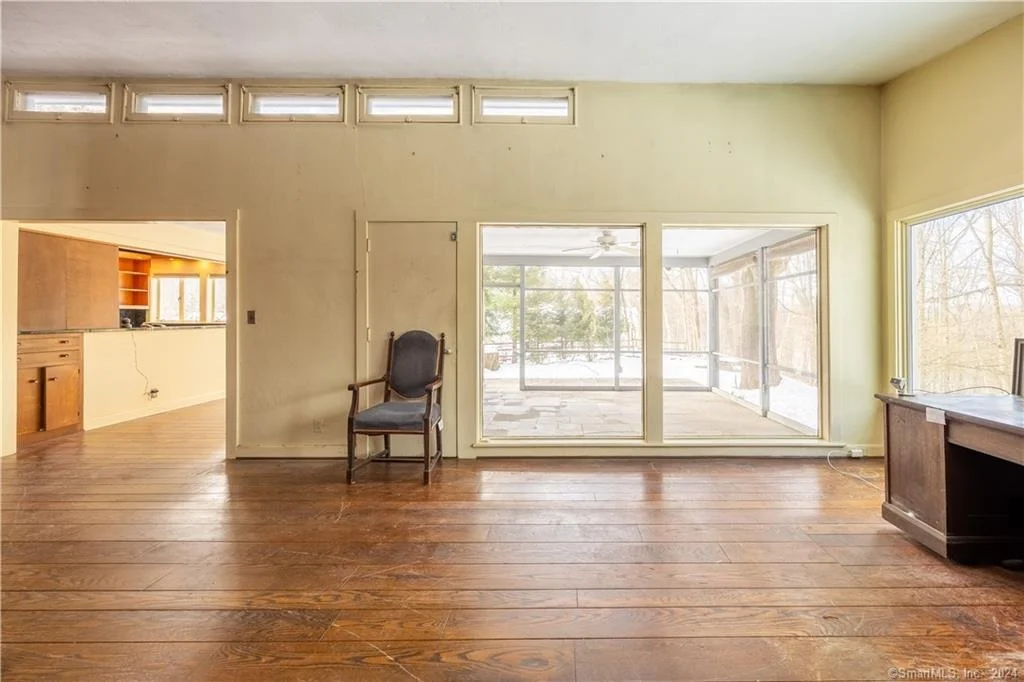 Photo of 1330 Sperry Road