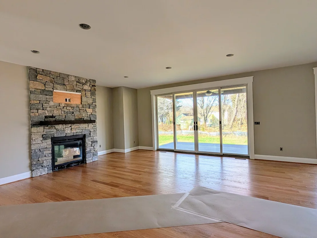 Photo of 31 Joyce Lane