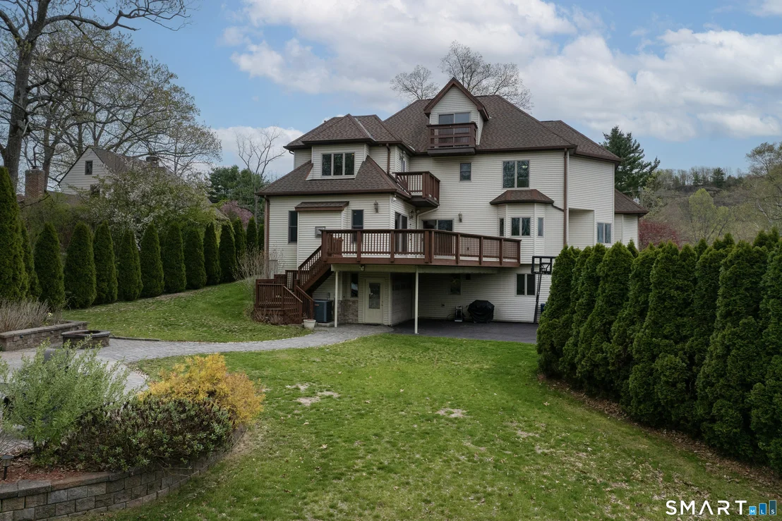 Photo of 113 Pinnacle Road