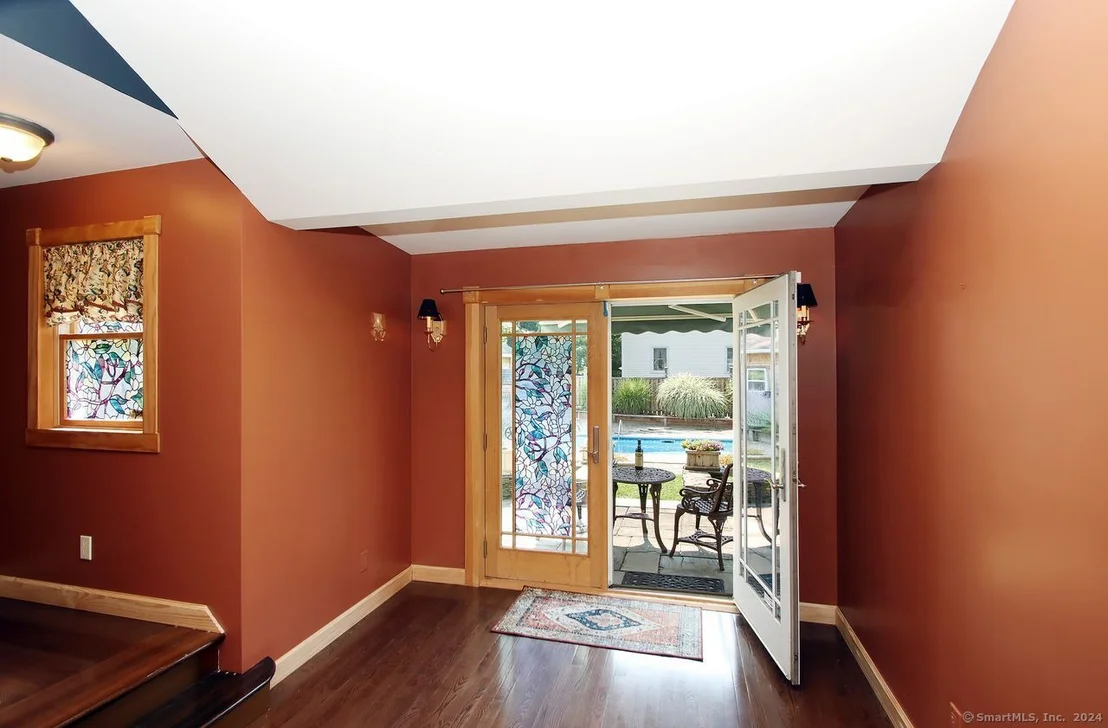 Photo of 33 Vineyard Road