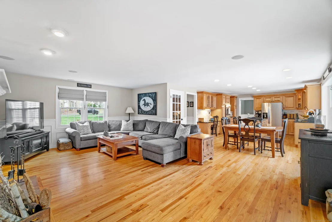 Photo of 25 Laurelwood Drive