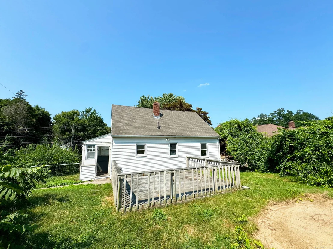 Photo of 421 Divinity Street