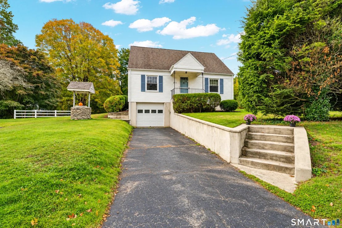 Photo of 282 Boston Post Road