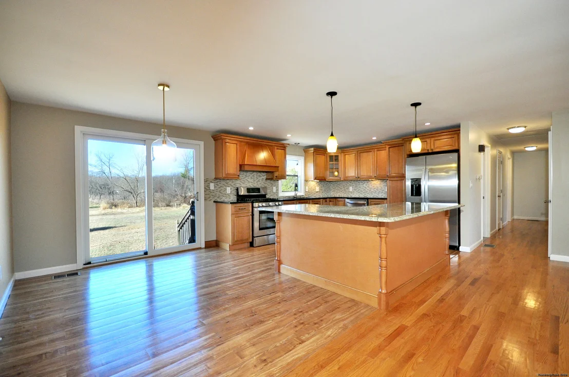 Photo of 605 Palisado Avenue