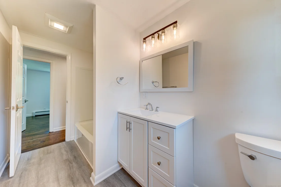 Photo of 586 Charles Street