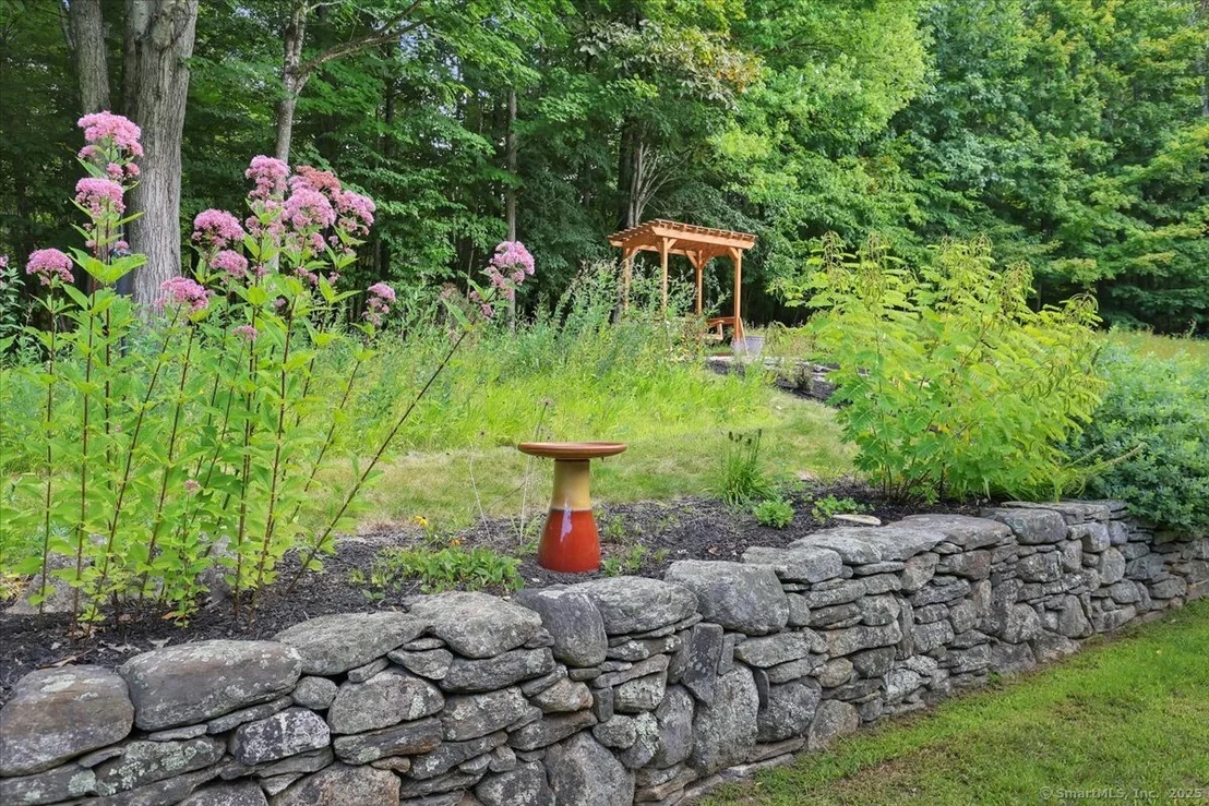 Photo of 152 Cheney Lane