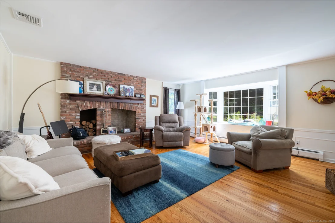 Photo of 285 Sperry Road