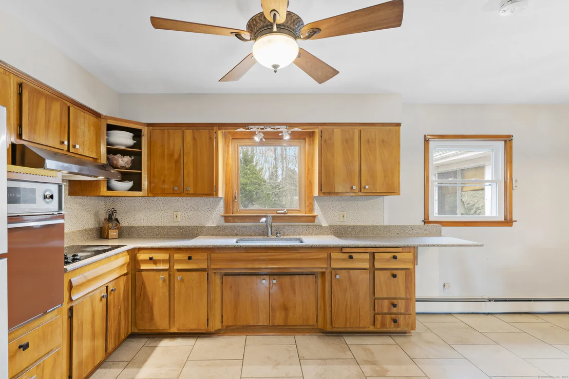 Photo of 2 Fieldstone Drive