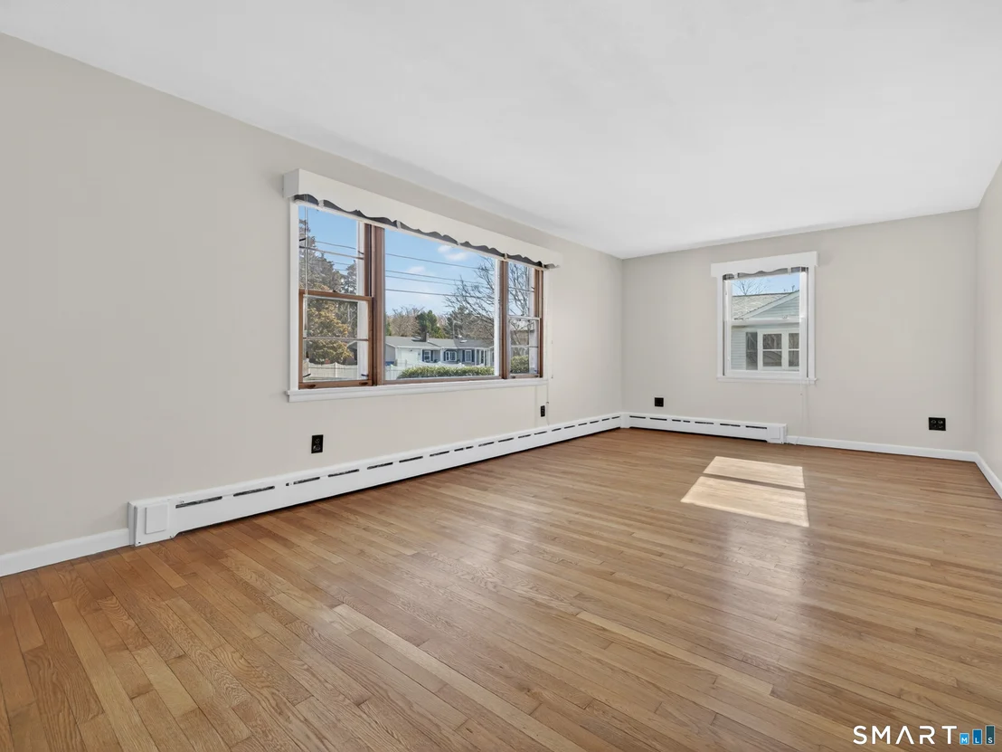 Photo of 6 Cedar Street