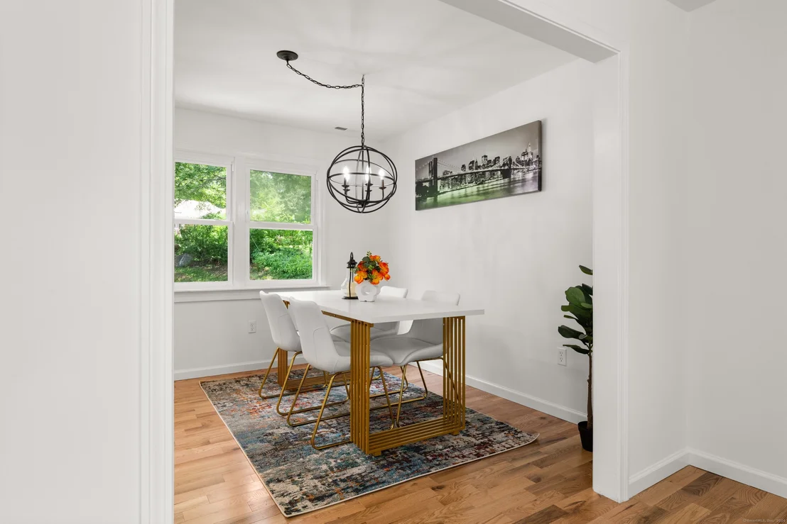 Photo of 110 Bayview Circle