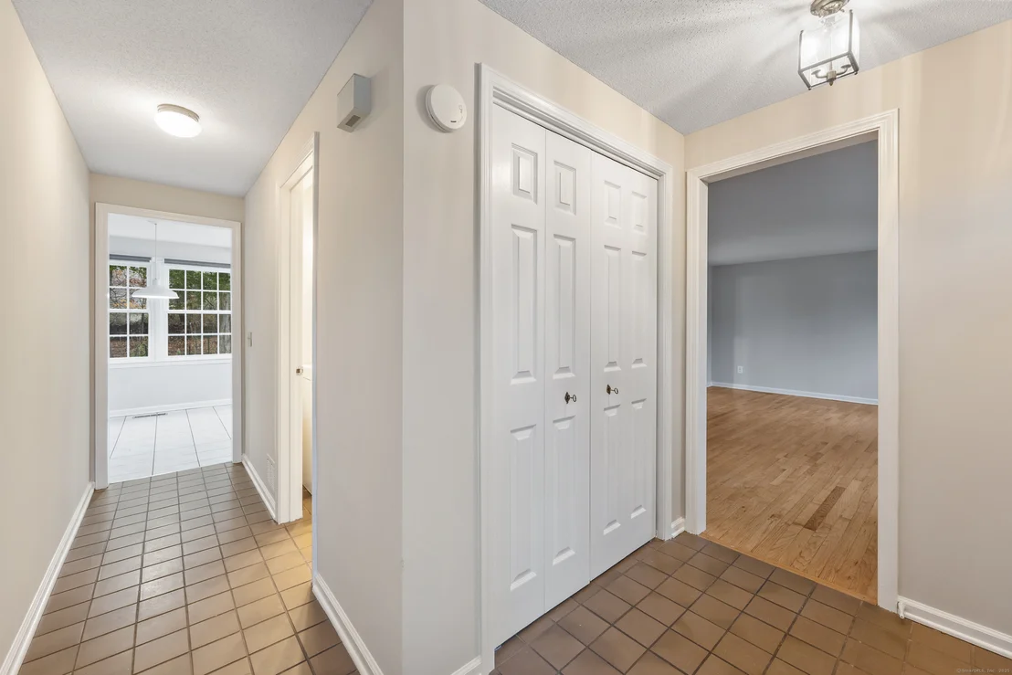 Photo of 28 Newbridge Circle