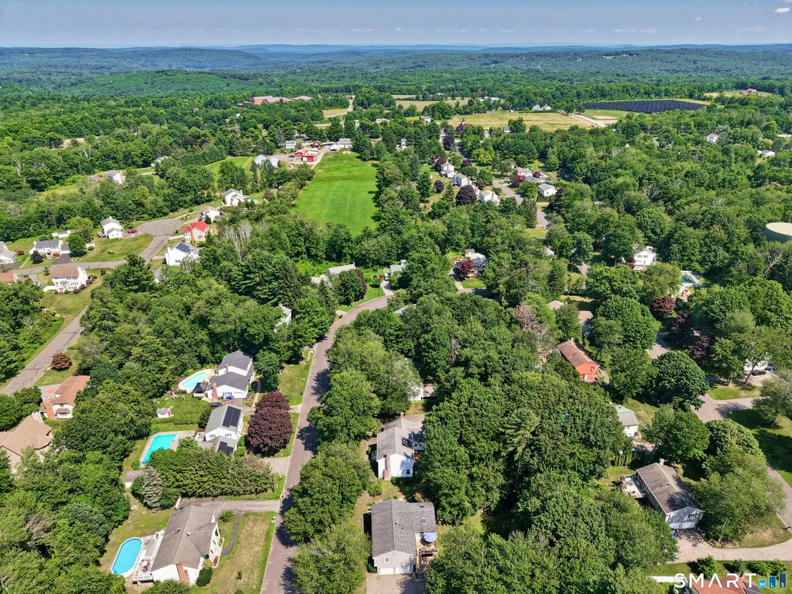 Photo of 172 Wedgewood Drive