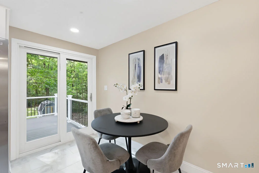 Photo of 445 Lincoln Drive
