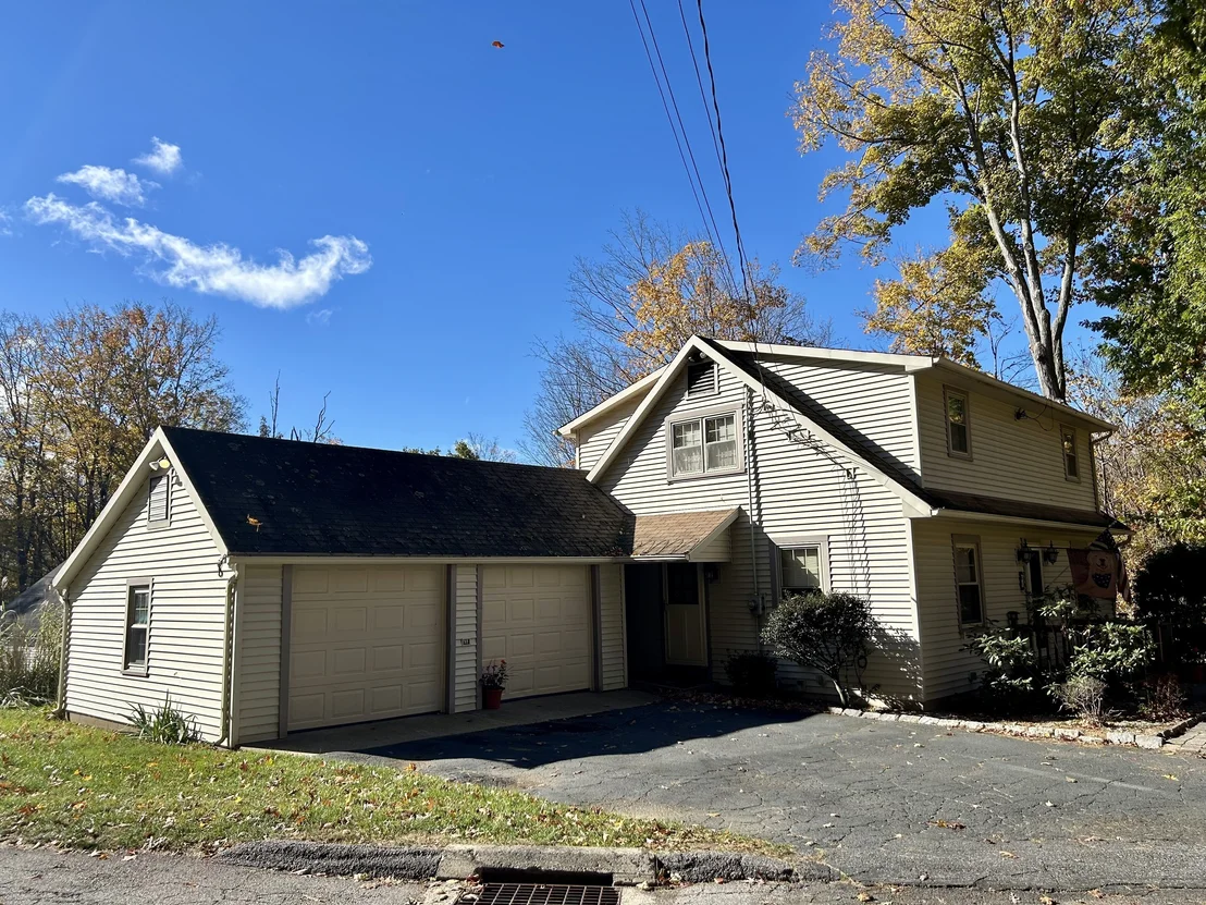 Photo of 6 Ridge Road