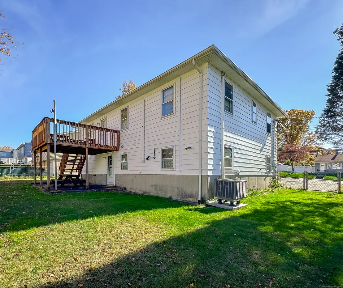Photo of 379 Scott Road