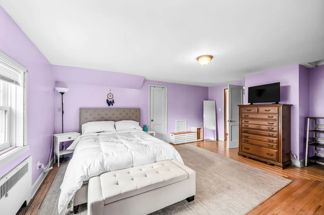 Photo of 1 Spier Avenue