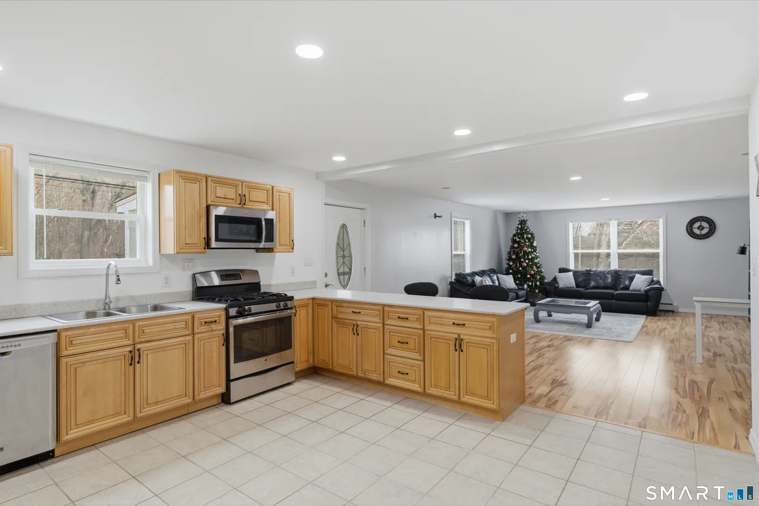 Photo of 178 Plain Hill Road
