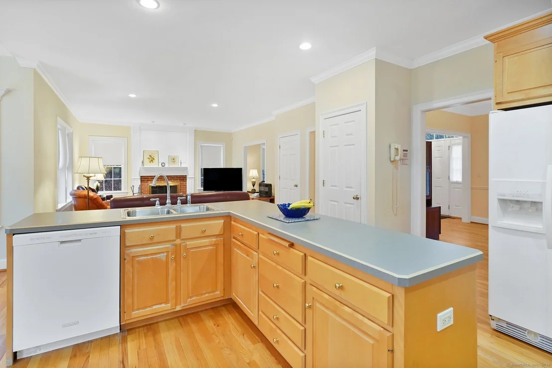 Photo of 60 Fox Ridge Lane