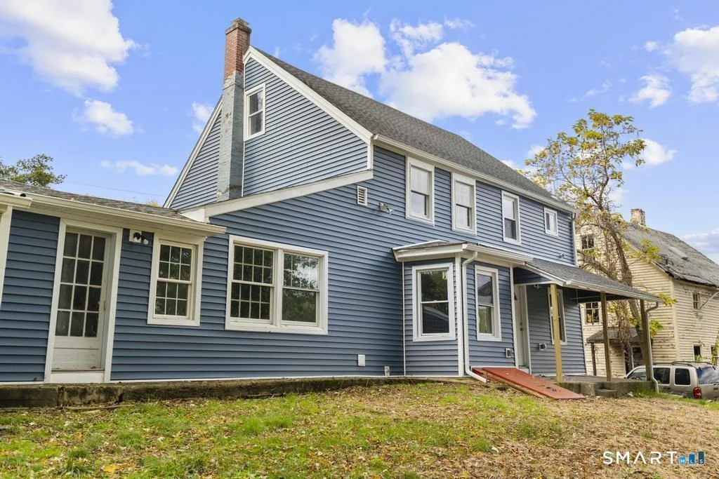 Photo of 6 Lee Avenue