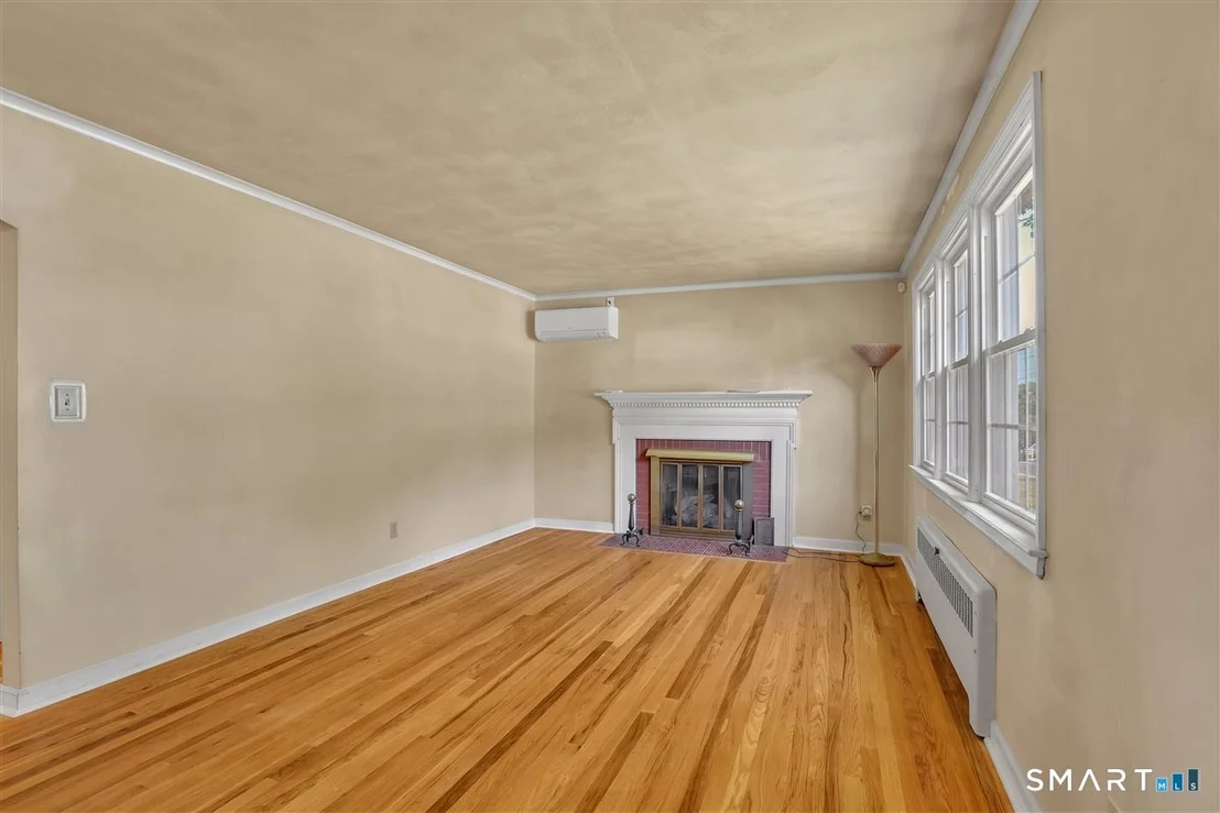 Photo of 64 Bretton Road