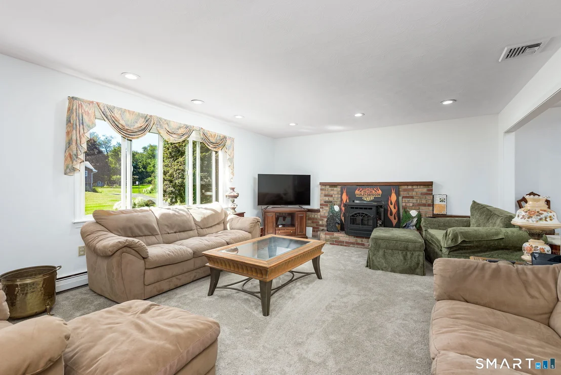 Photo of 8 Smith Haven Drive