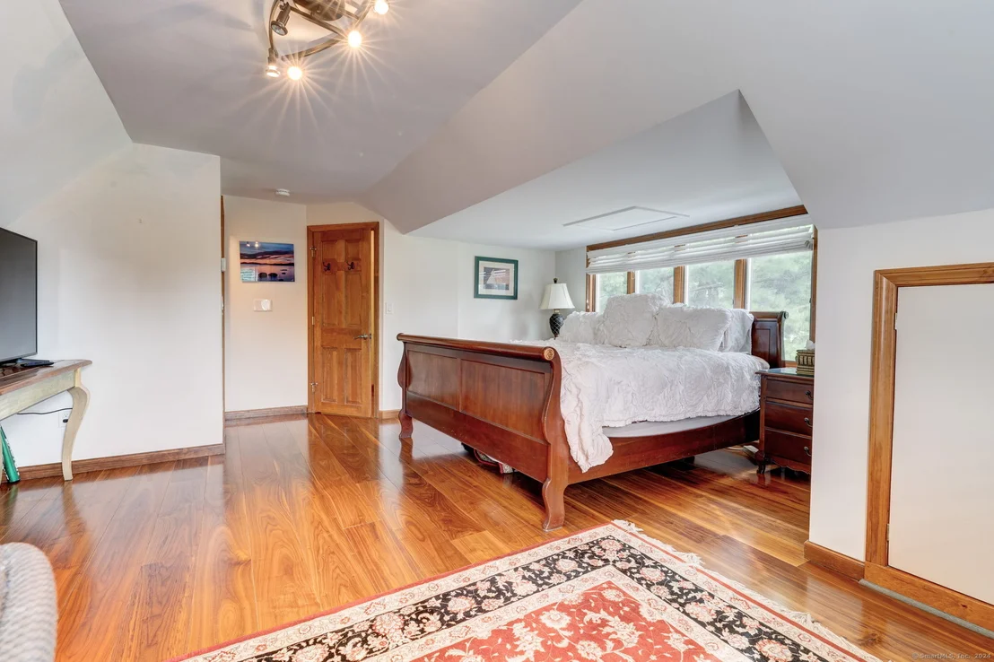 Photo of 6 Rolling Meadow Drive