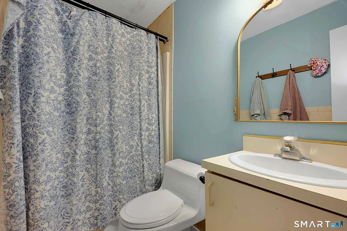Photo of Unit 72 at 585 Park Road
