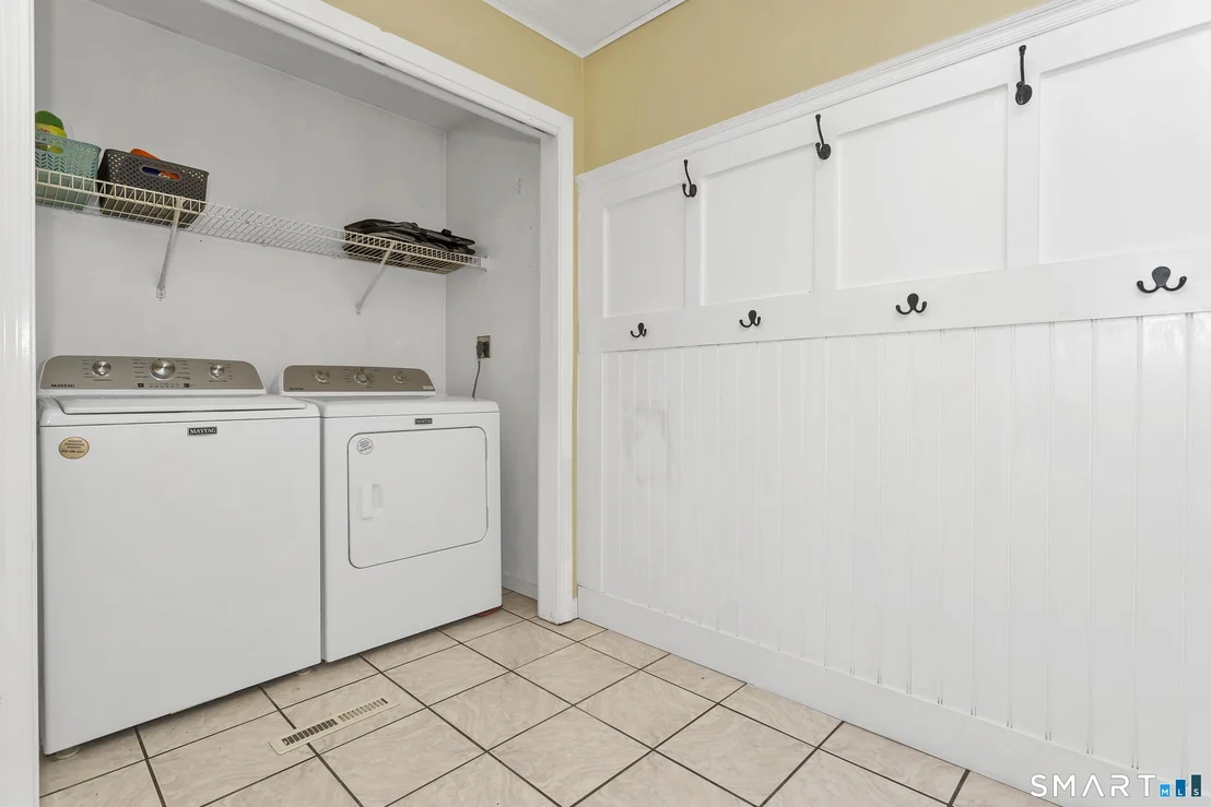 Photo of 191 Abbe Road