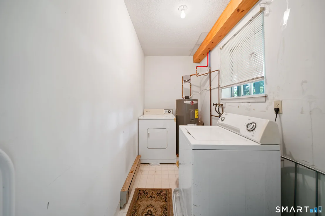Photo of Unit 13C at 925 Oronoke Road