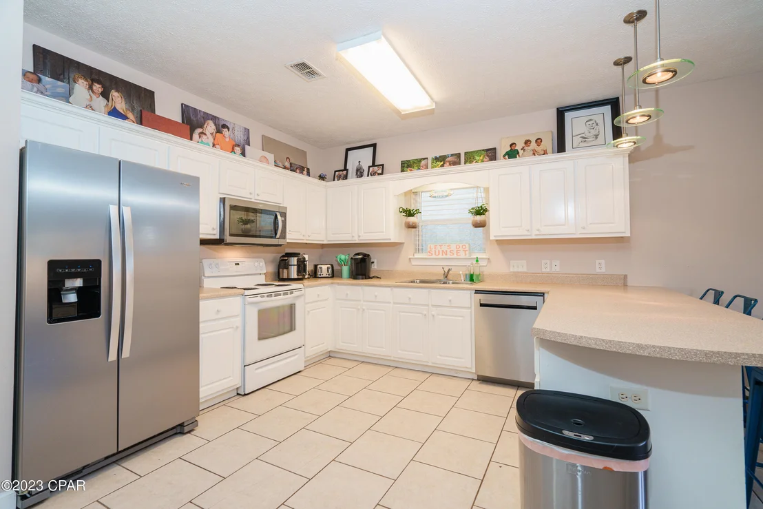 Photo of 6236 Sunset Drive