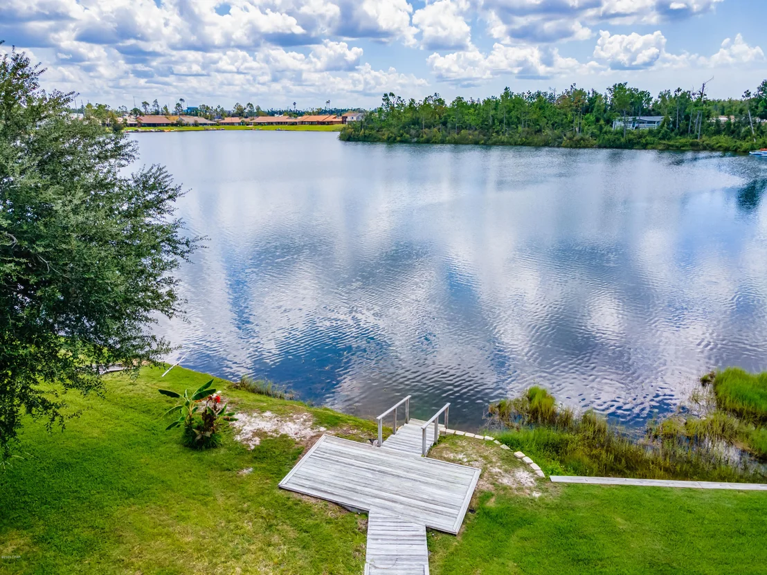 Photo of 106 Lakeridge Drive