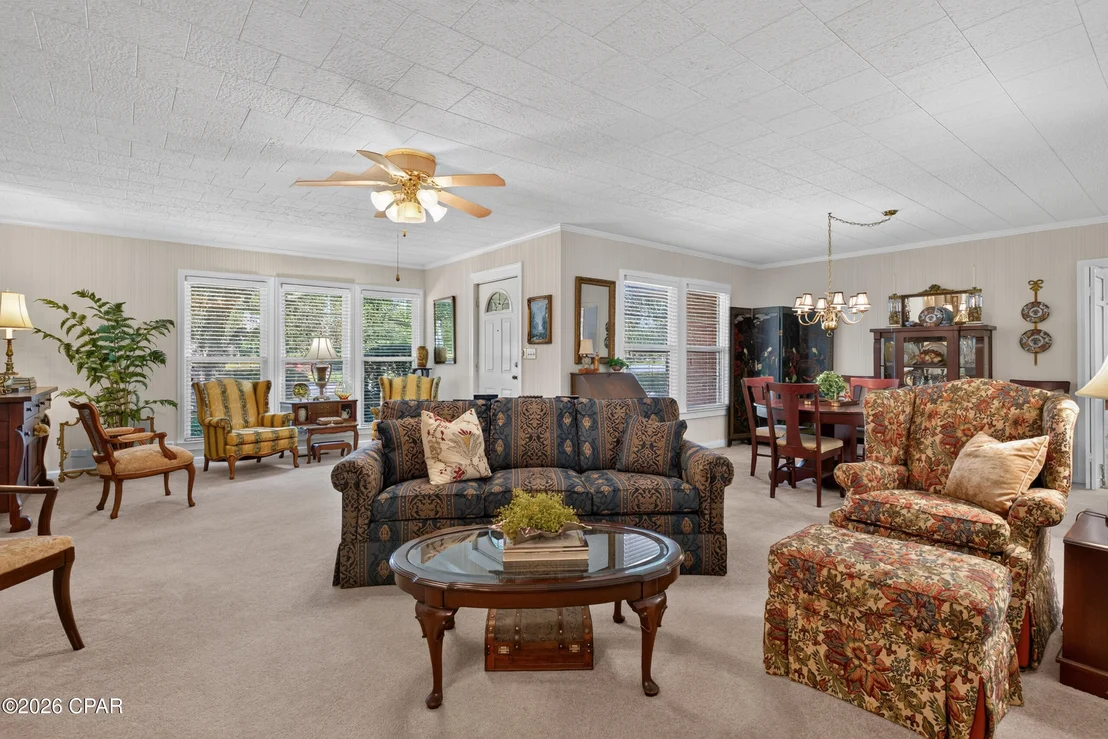 Photo of 1309 South Boulevard