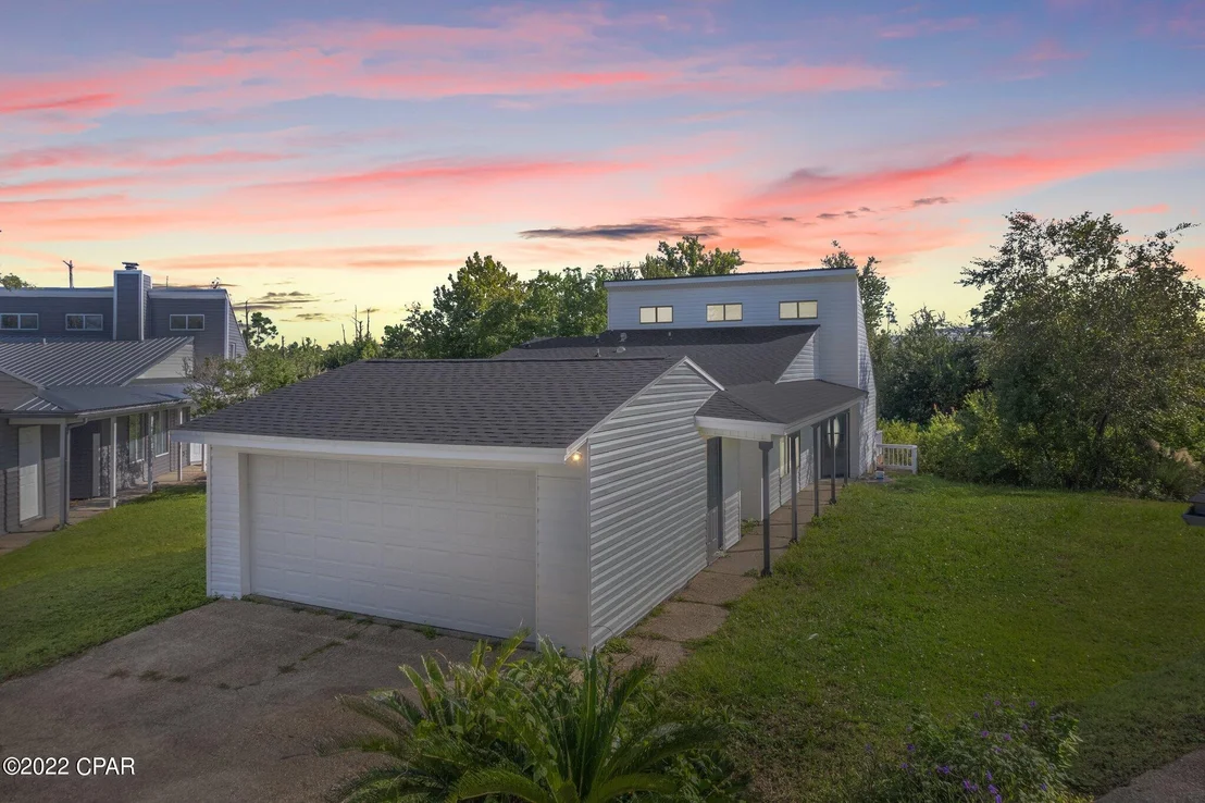 Photo of 1815 Mallard Drive