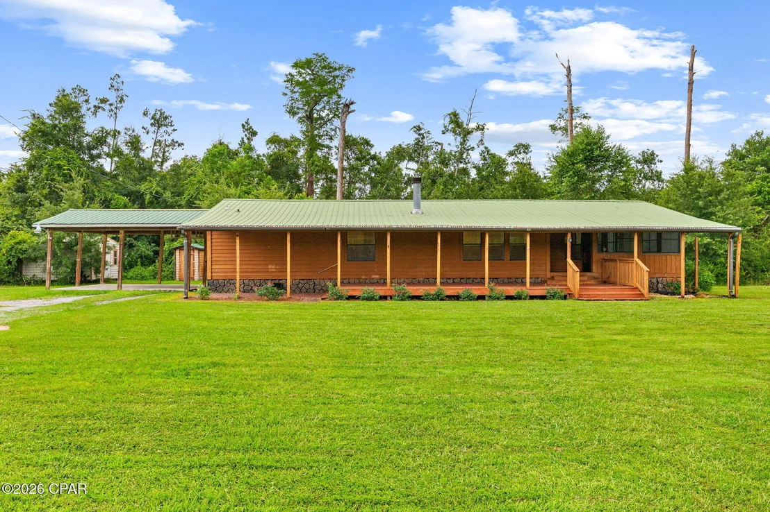 Photo of 8306 Highway 2301