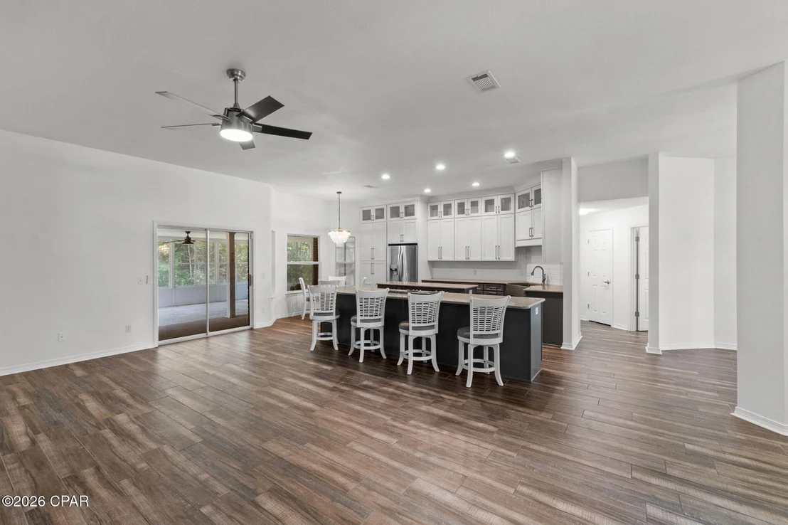 Photo of 6539 Redfield Street