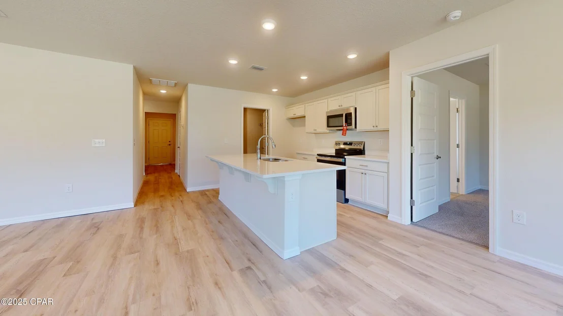 Photo of 3884 Bricknell Avenue